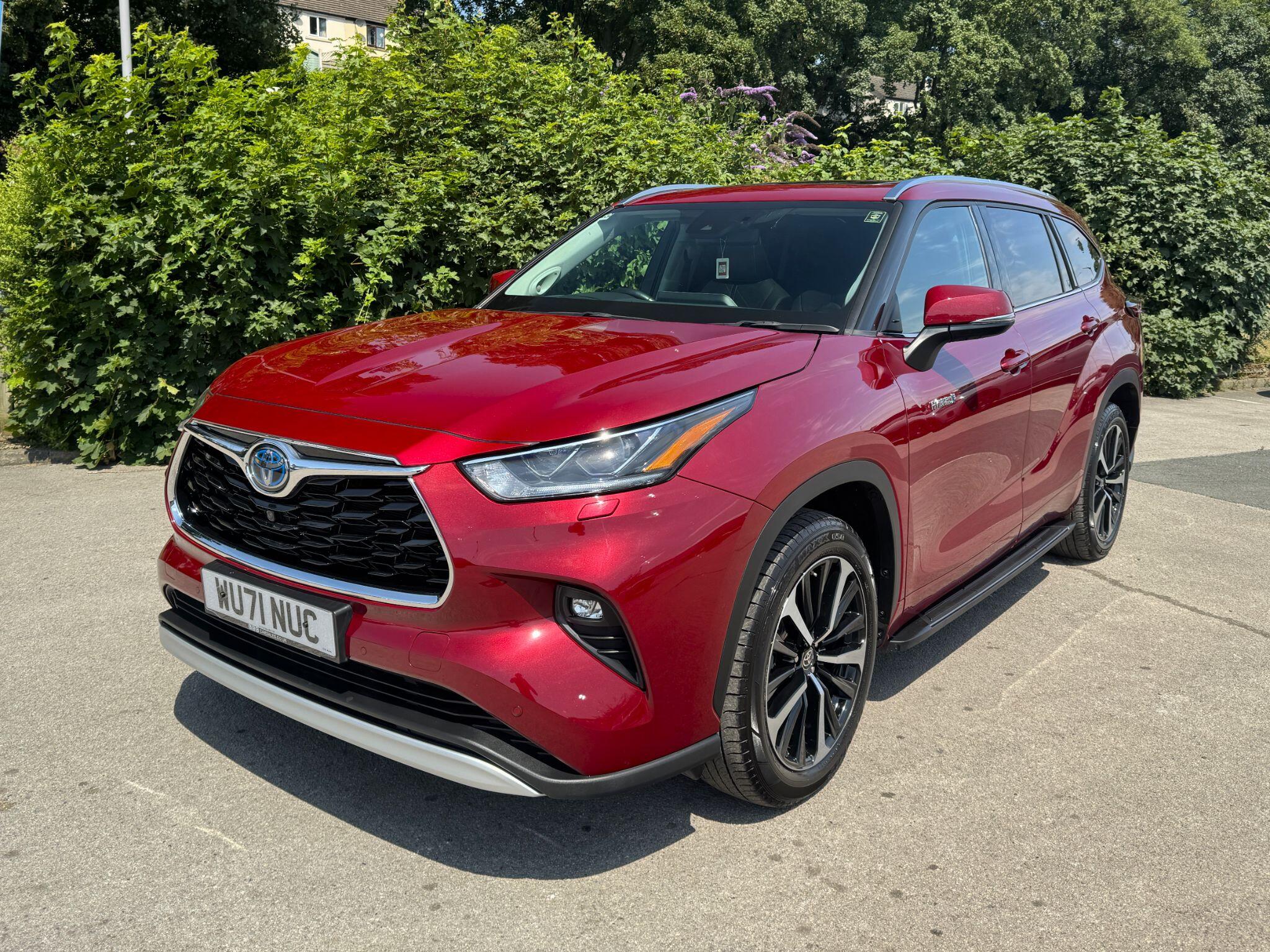 Used Red Toyota Highlander Cars For Sale | Autotrader UK